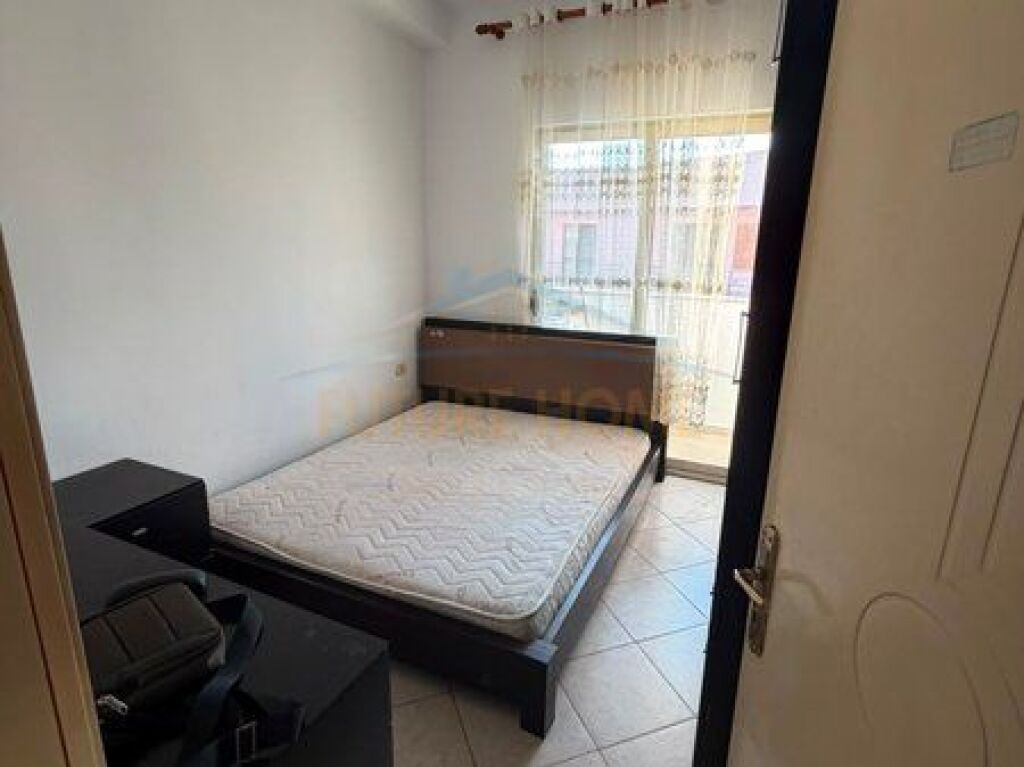 Shitet Apartament 2+1, Misto Mame