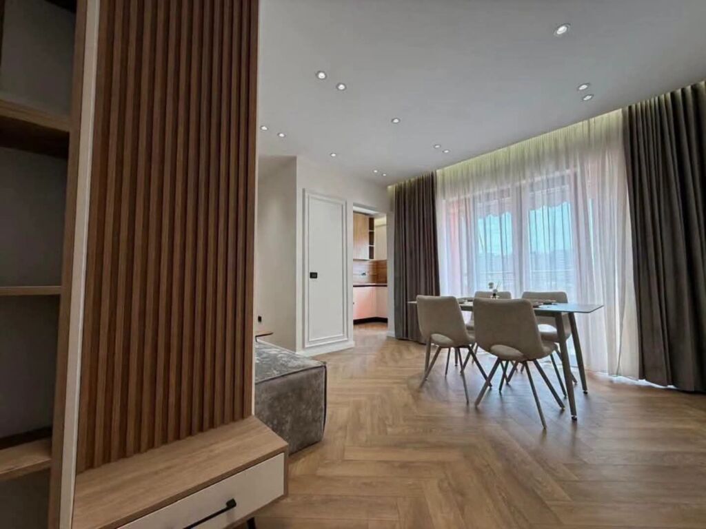 📣Price Reduced 📣💣  🏢For Sale Opposite Delijorgji, by Lanes.    ▪️️Super apartment 2+1+1+wardrobe!  