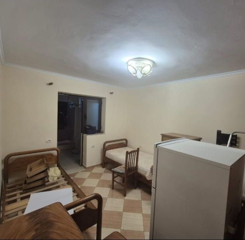 GARSIONERE 30000 LEKE.SHKOLLA E BALETIT