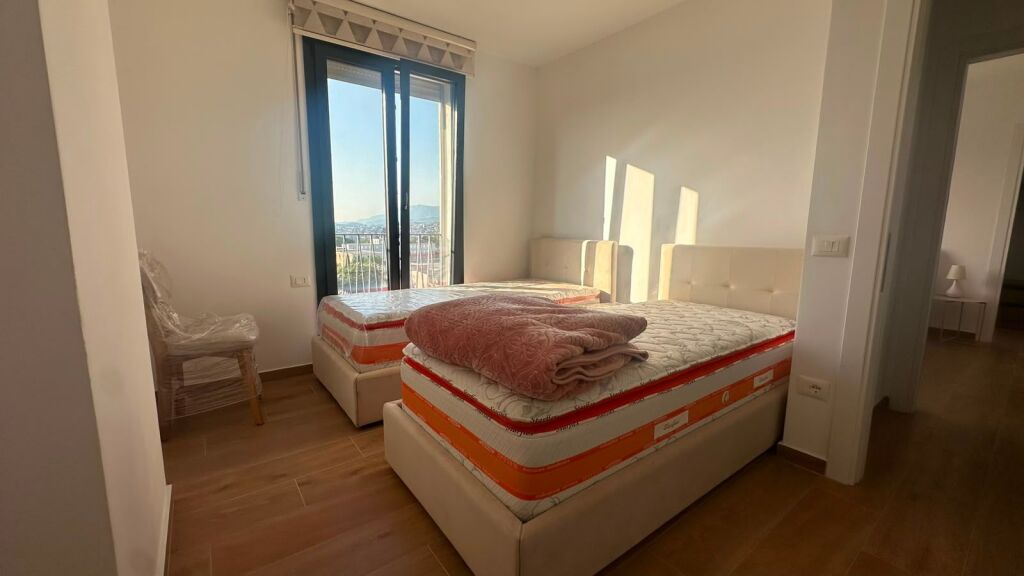 Apartament 2+1 per qira tek kompleksi Zirkon