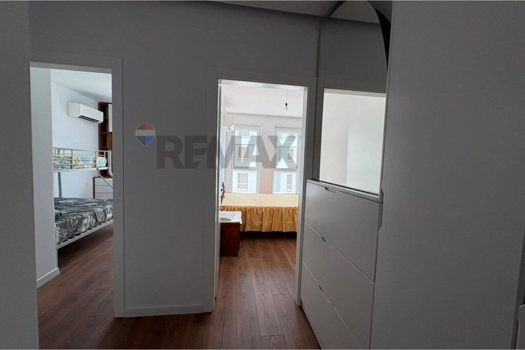 Affittasi appartamento 2+1 a Univers City