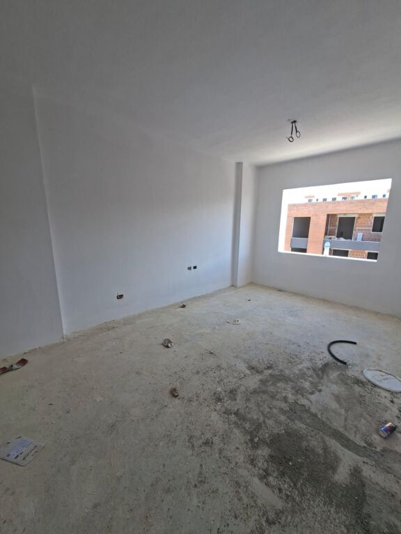 FOR SALE APARTMENT 2+1 IN KAMEZ 95,000 EURO