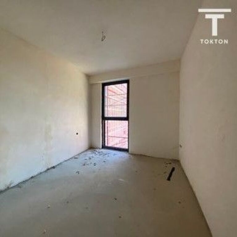 SHITET, APARTAMENT 3+1+2, RIVERSIDE RESIDNECE, RRUGA: "STAVRI THEMELI", TIRANË