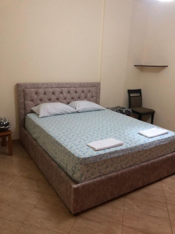 Jepet Me Qera Apartament 1+1+1 Ballkon