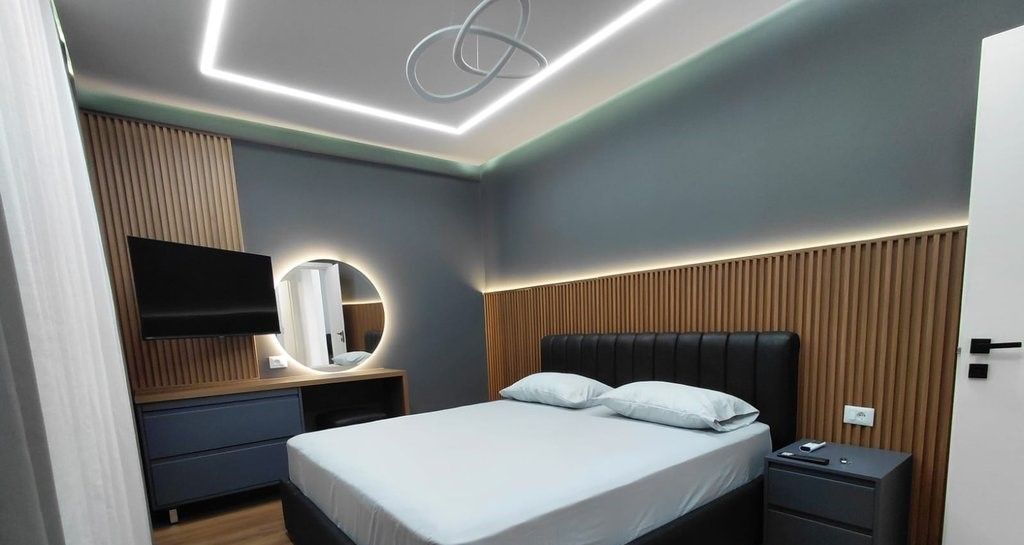 JEPET APARTAMENT 2+1+2 TEK ISH FUSHA!