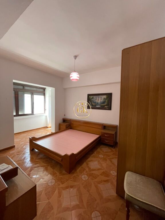 🏡 APARTAMENT ME QERA 2+1 – PRANË UJËSJELLËSIT, DURRËS