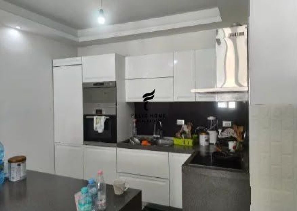 SHITET APARTAMENT 2+1 YZBERISHT 17.500.000 LEKE FH-83727