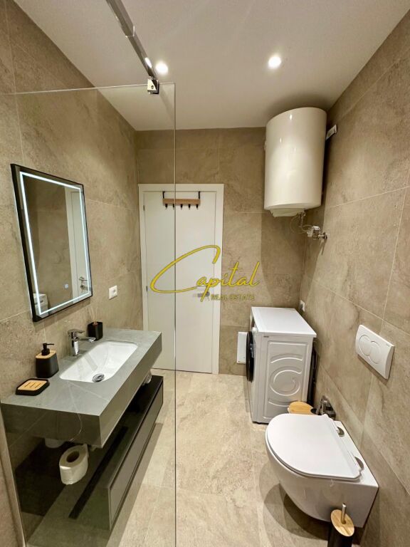 APARTAMENT ME QIRA 2+1 BULEVARDI BAJRAM CURRI 70.000 LEKE