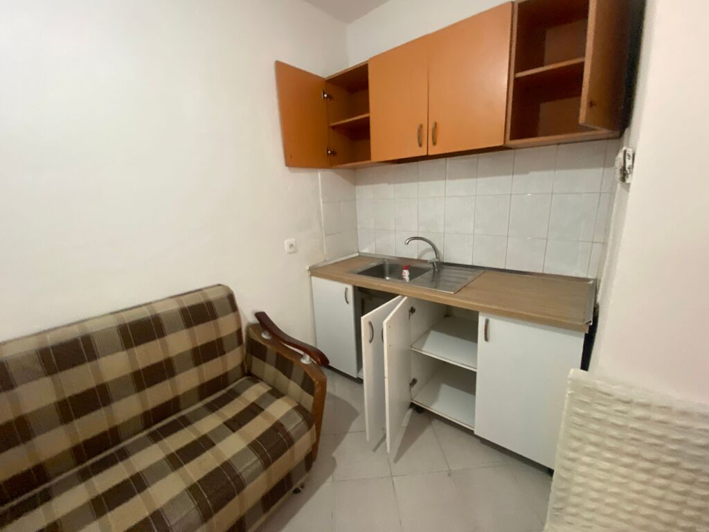 Apartment 1+1 for rent Mihal Grameno Street !