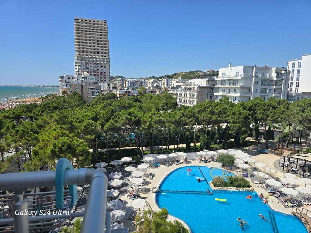 SHITET APARTAMENT 1+1 NE VIJEN E PARE ME DETIN !