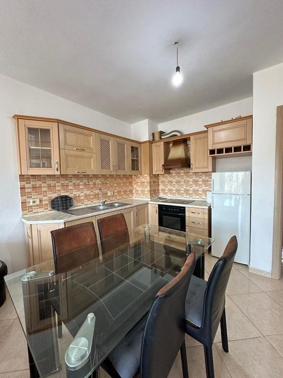Apartament 3+1+2 me Qira - Misto Mame