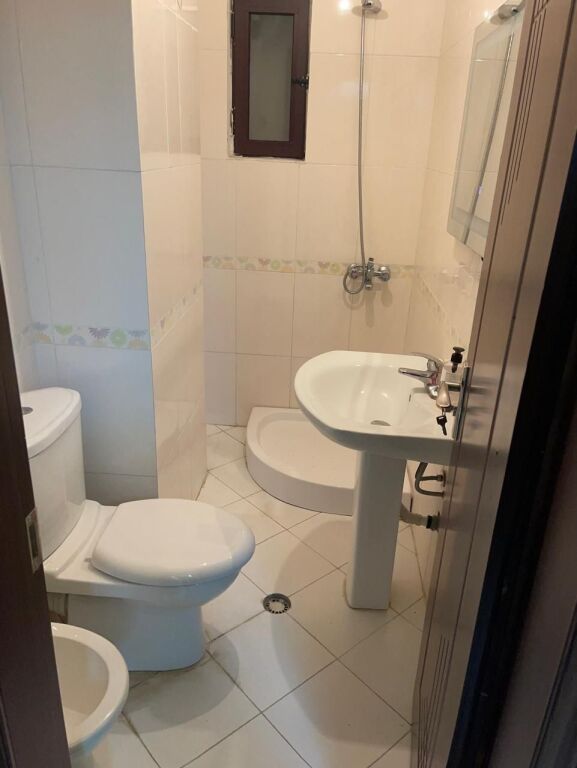 Qera: Apartament 2+1+2 ne Astir
