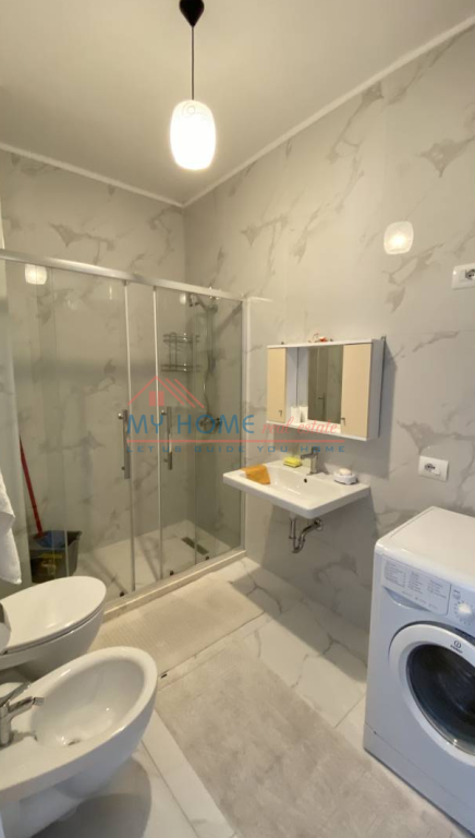 Apartament 3+1+Parkim me Qira Kinostudio Tirane