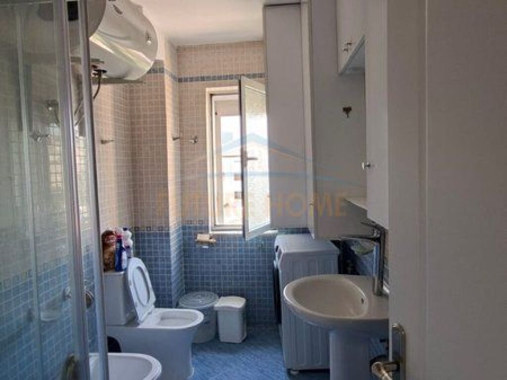 Shitet, Apartament 1+1, Alidem, Tiranë.
