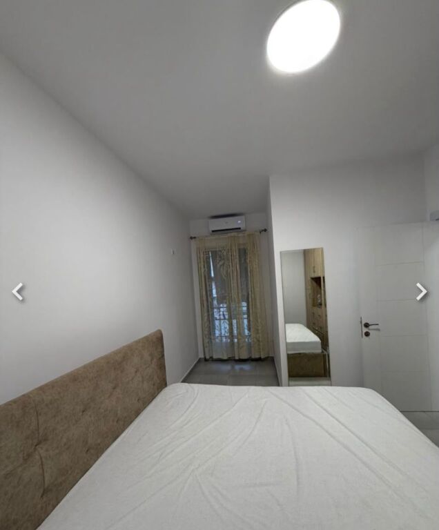 Appartamento 2+1 in affitto, di fronte all'Ospedale Americano 3 Complesso Golden Park 600 Mila lek