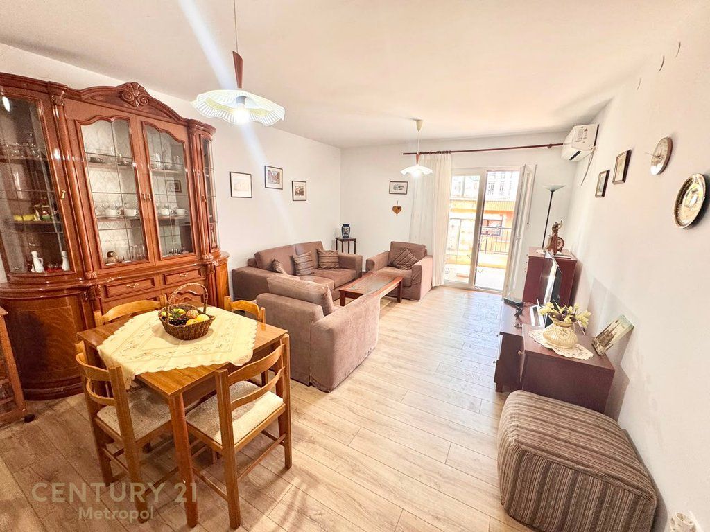PARIS MUNICIPALITY, 2+1+2 APARTMENT FOR RENT WITH PARKING SPACE!