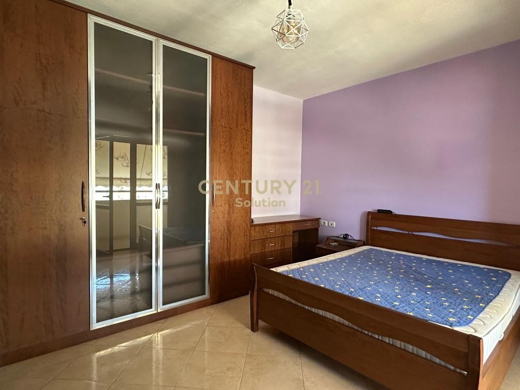DUPLEX 1+1 FOR RENT NEAR THE PARK OF THE PARIS COMMUNE!