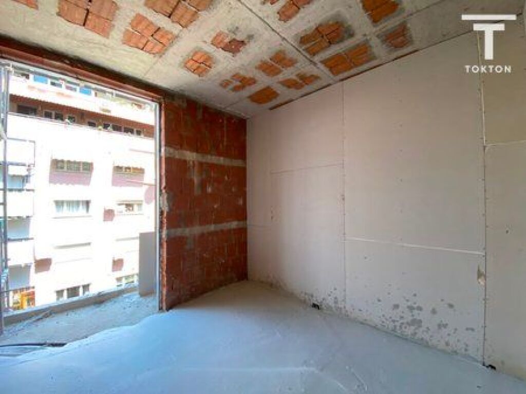 SHITET, APARTAMENT 1+1, BLLOK, TIRANË