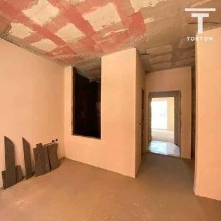 QIRA, AMBIENT BIZNESI, WHITE PALACE RESIDENCE, PASKUQAN