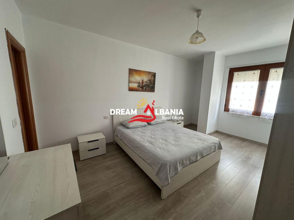 Affitto, ID 4221332, Appartamento 2 + 1, Via di Kavajes, Tirana