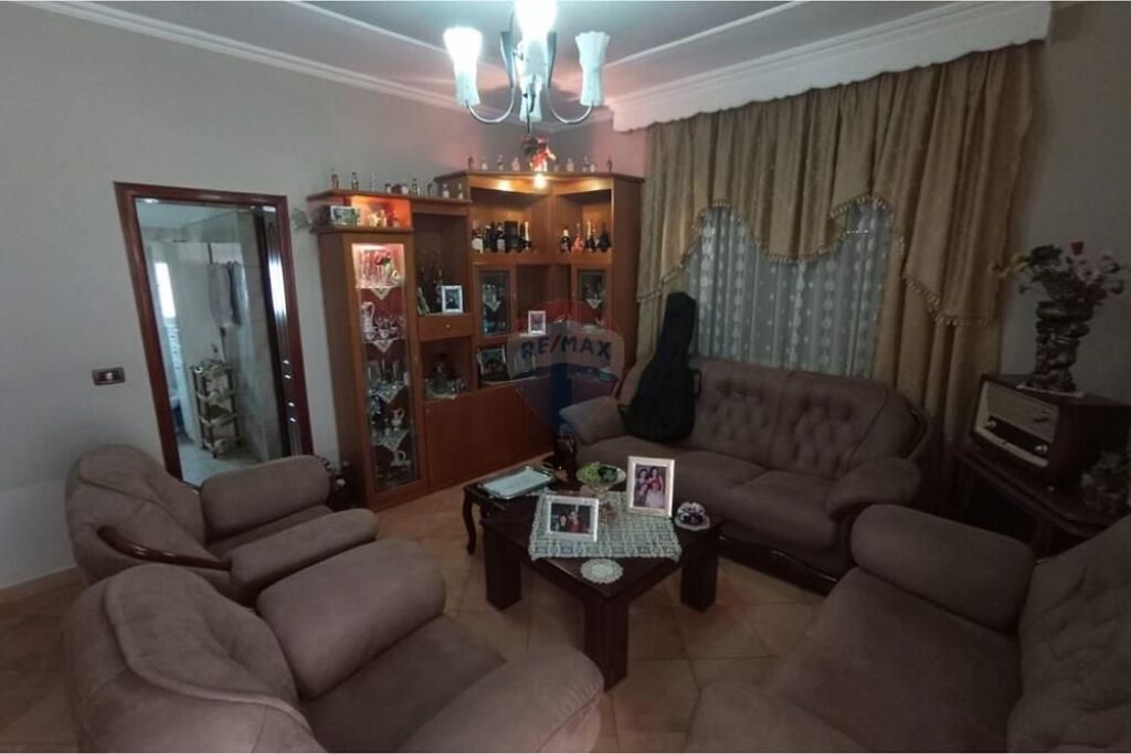 Private house