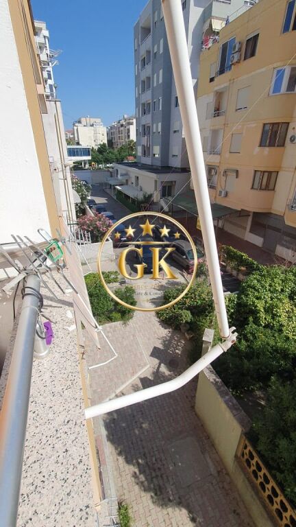 🏡 APARTAMENT ME QERA  PLAZH DURRES VIJE  E PARE