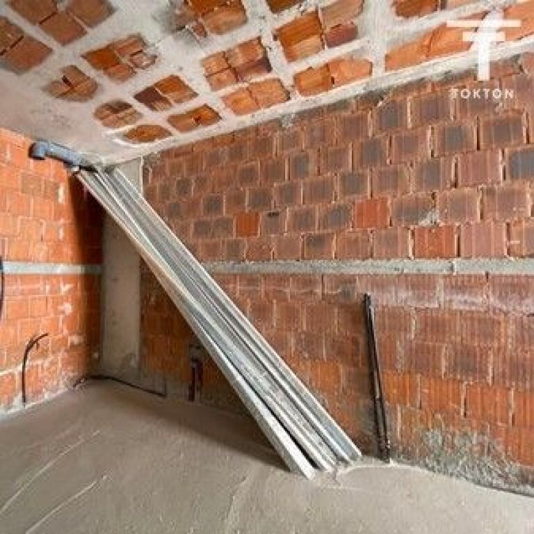 SHITET, APARTAMENT 1+1, BLLOK, TIRANË