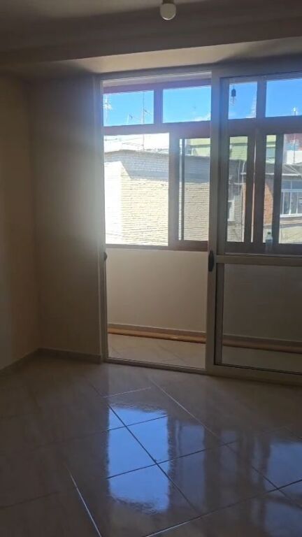 Appartamento 2+1 in Affitto vicino al Palazzo con Frecce