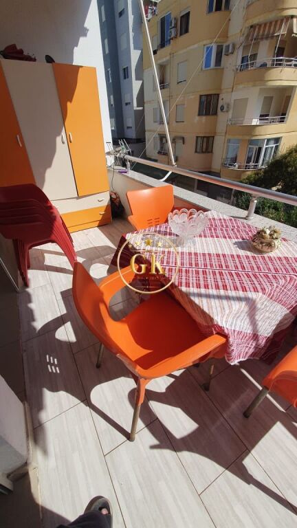 🏡 APARTAMENT ME QERA  PLAZH DURRES VIJE  E PARE