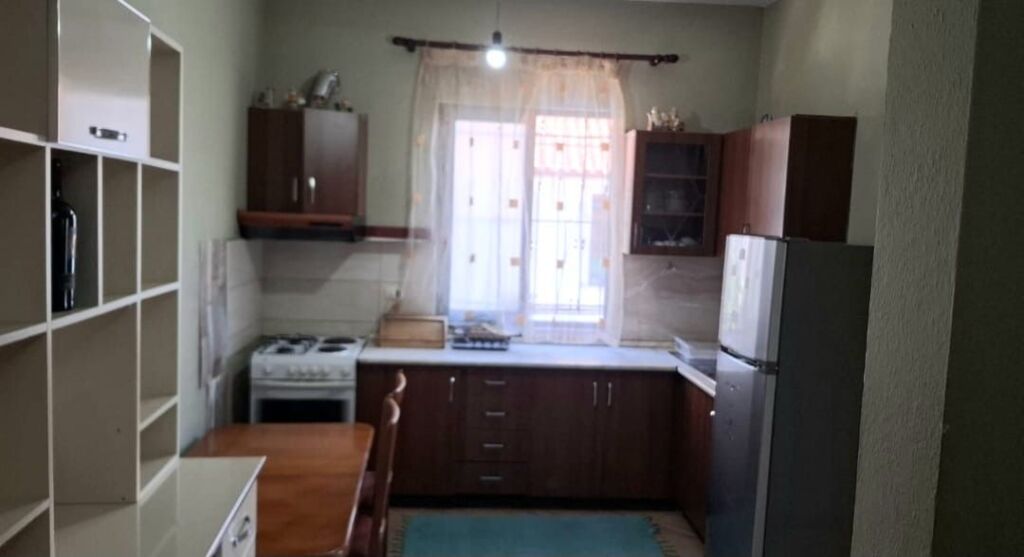 Appartamento 1+1+1 con Balcone in Affitto
