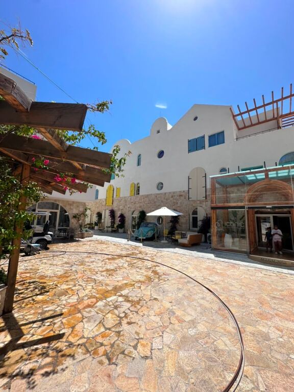 SHITET APARTAMENT 2+1 NE SANTORINI VILLAGE, DHERMI