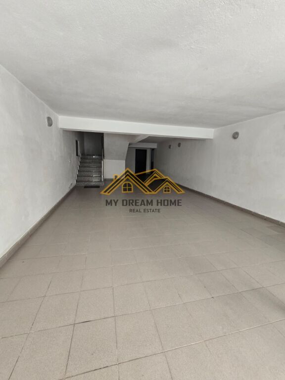 VENDESI APPARTAMENTO 3+1+DEPOSITO+GARAGE EX QUARTIERE