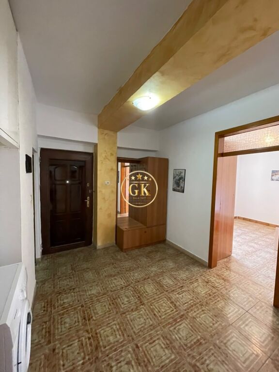 🏡 APARTAMENT ME QERA 2+1 – PRANË UJËSJELLËSIT, DURRËS