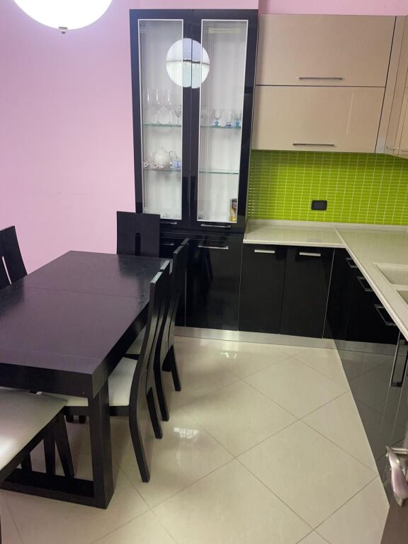 Qera: Apartament 2+1+2 ne Astir