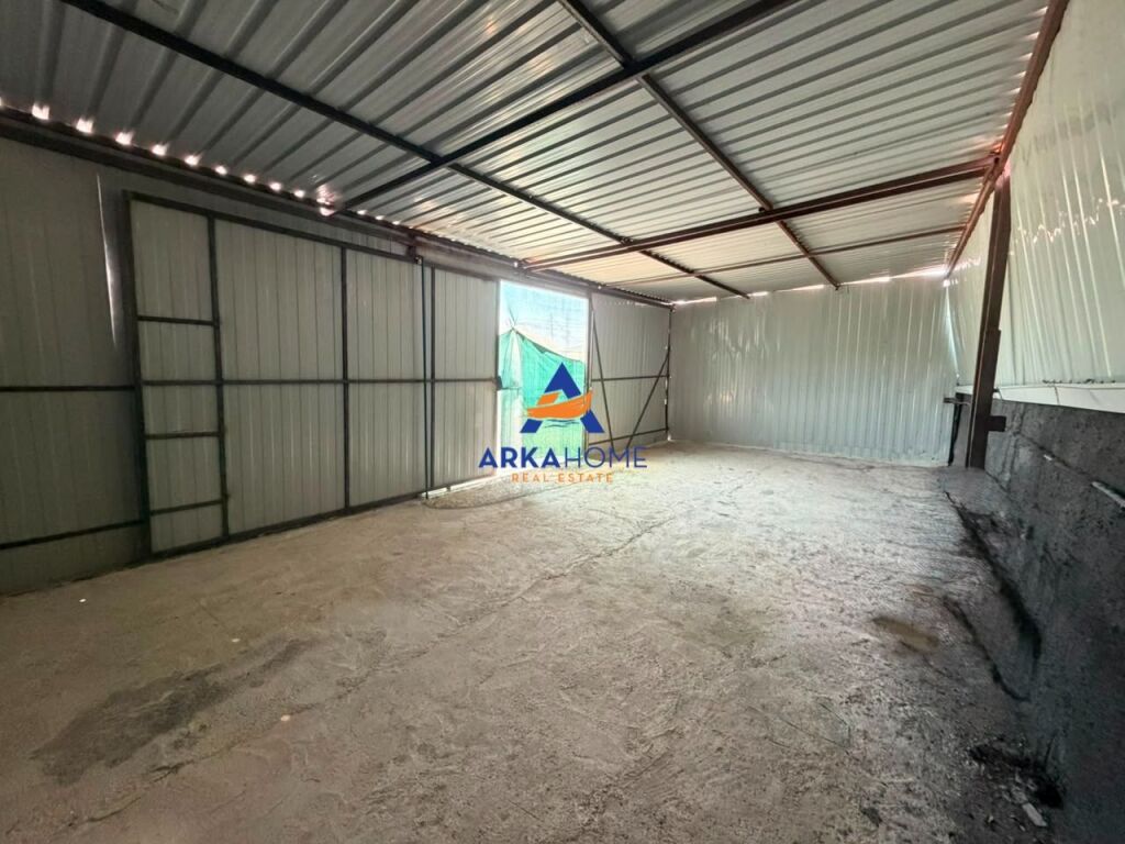 FOR RENT WAREHOUSE+LAND "AT URA E BESHIRIT,KOMBINAT" 50000 LEKE