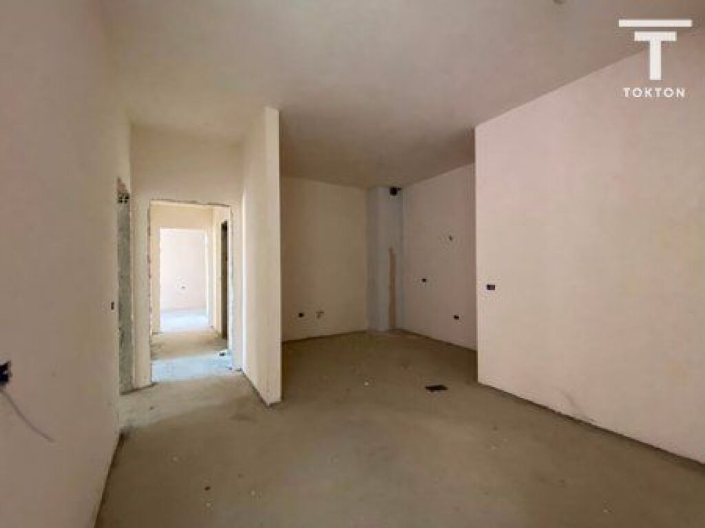 SHITET, APARTAMENT 3+1+2, RIVERSIDE RESIDNECE, RRUGA: "STAVRI THEMELI", TIRANË