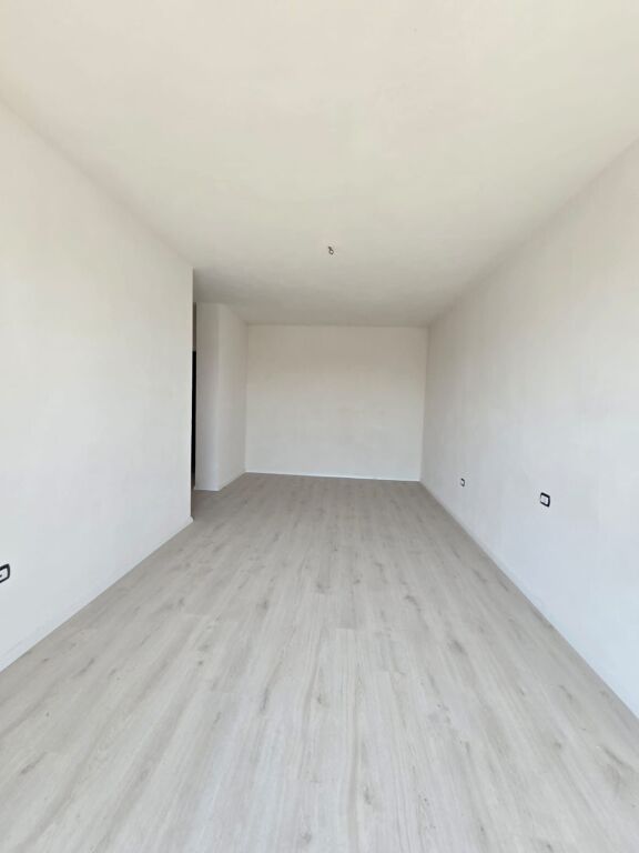 Apartament per shitje 2+1+2 te Ish fusha aviacionit