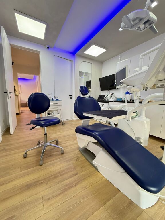 Sale | Ambjent Biznesi | Fusha Aviacionit | 70000 €