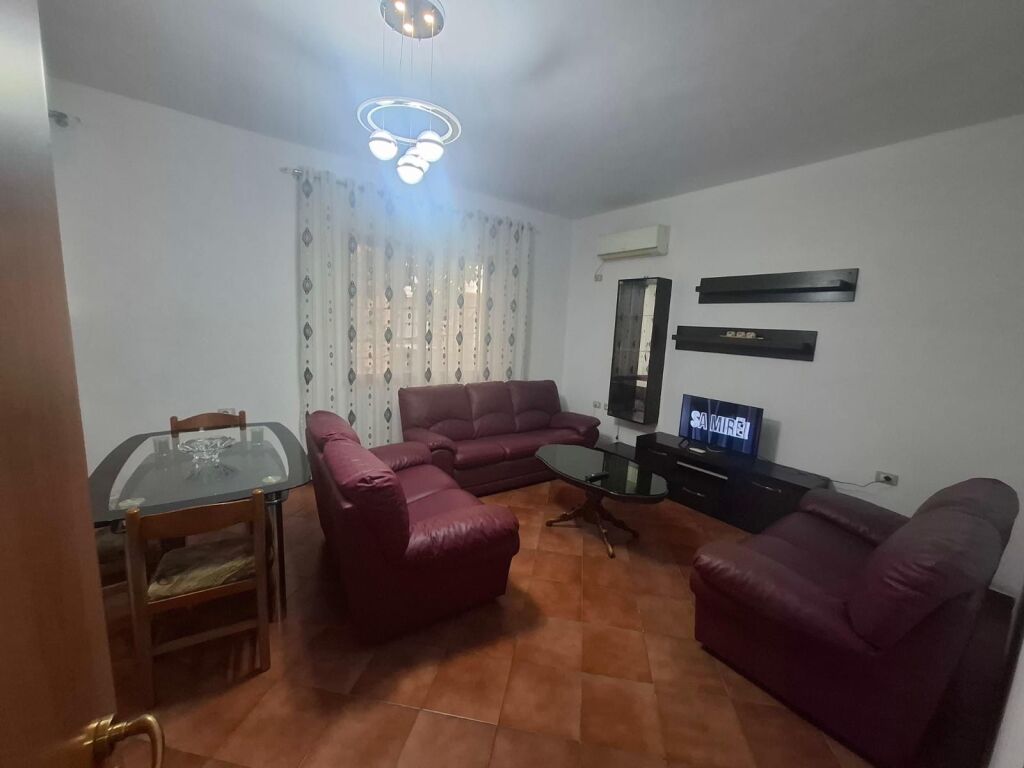 Apartament me qera 1+1+post parkimi ne Astir tek 2 Palmat