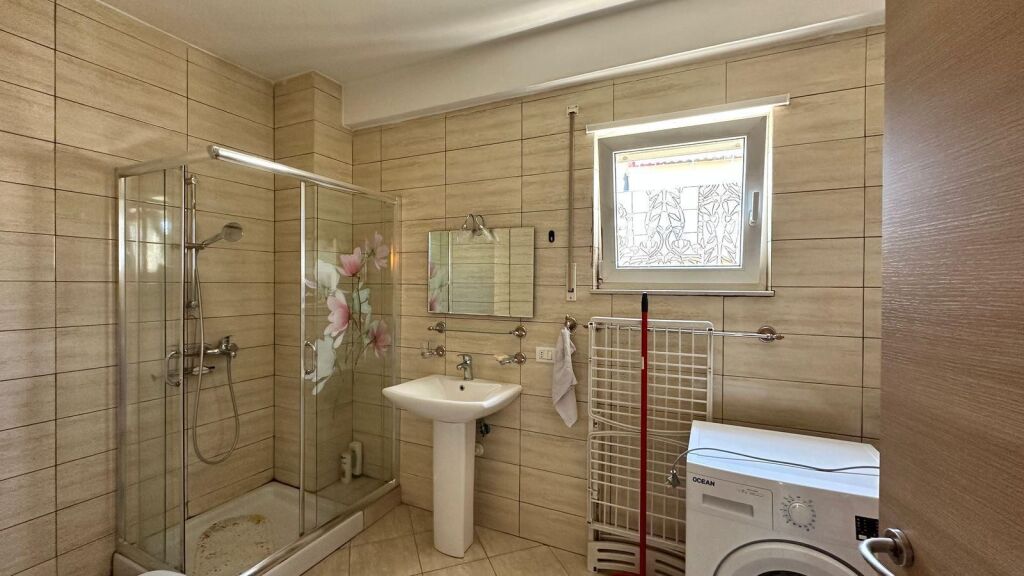 🏡 Jepet me Qira Apartament 1+1 – Tek ATSH, Bulevardi Zhan D'Ark