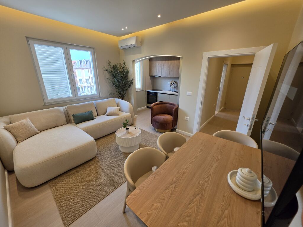Jepet me Qira Apartament 2+1 Luksoz 📍Brryli