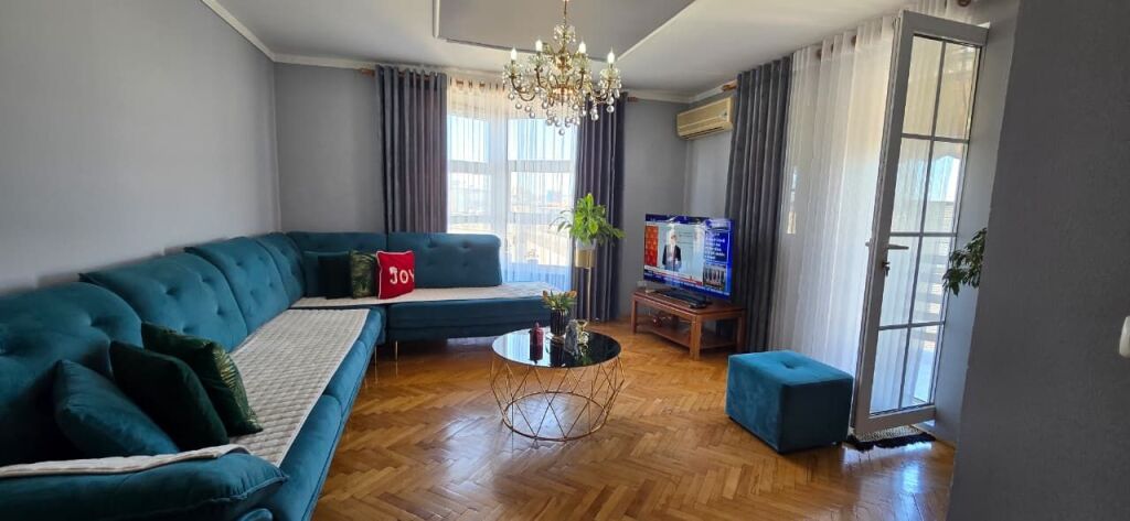 🏡 Appartamento 2+1 in Vendita  📍 Rruga e Dibrës, Medrese💶 Prezzo: 184.000 € (2.000 €/m²)