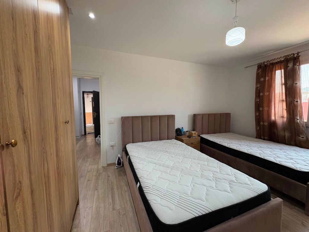EKSKLUZIVE ✅Shitet apartament 1+1 te Rruga Irfan Tomini!
