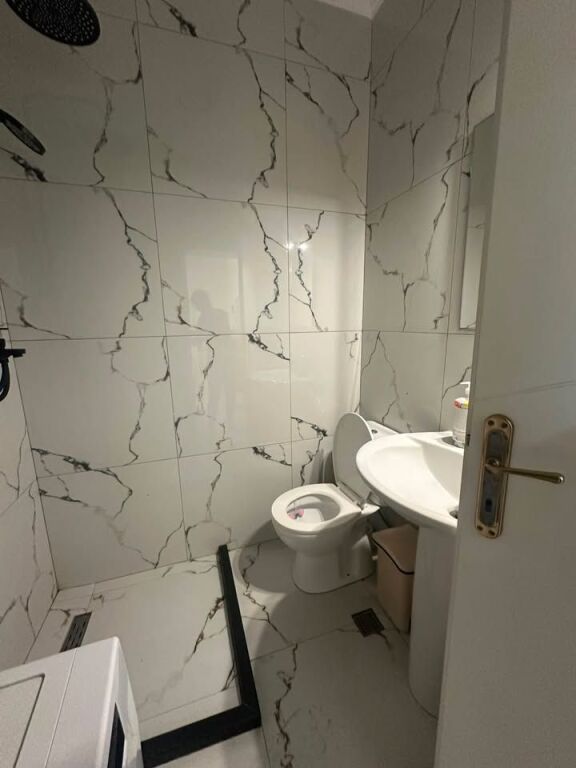 Apartament 1+1 me qira – Spitali Amerikan 2 !