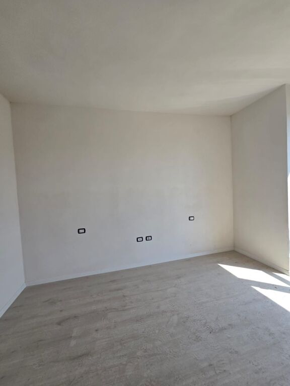 Apartament 2+2 per shitje Rezidenca Turdiu fusha Ava