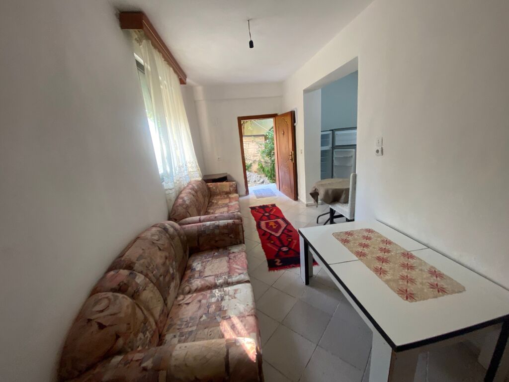 Apartment 1+1 for rent Mihal Grameno Street !