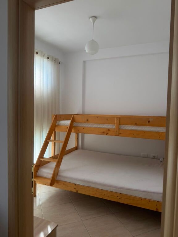 For rent Apartment 2+1, Astir Boulevard near Optika Luani 450 thousand old lek