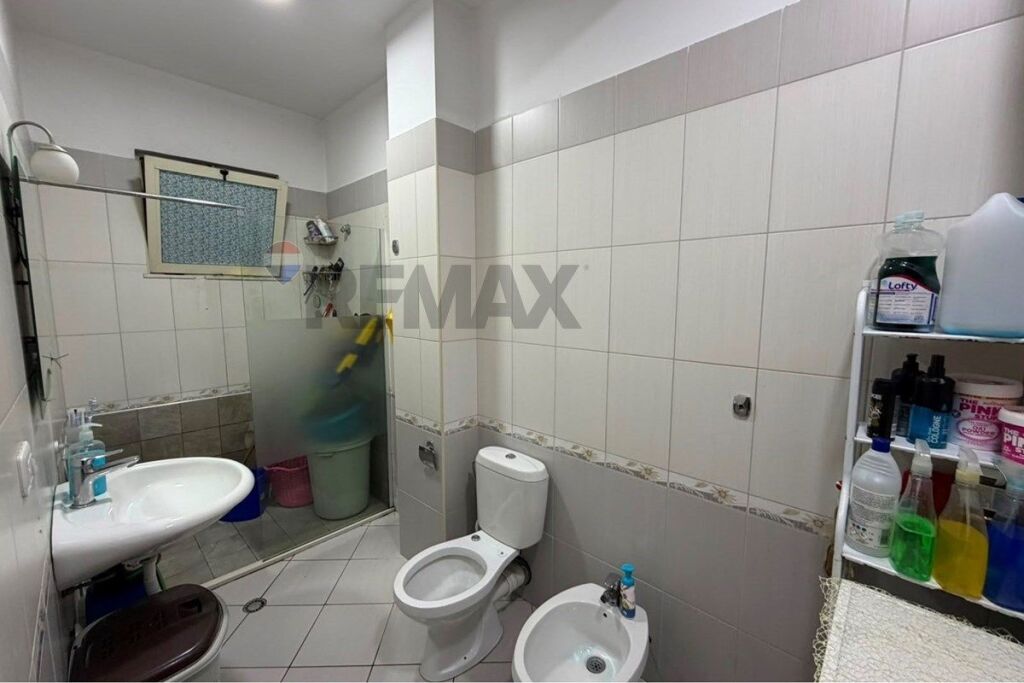 Shitet Apartament 2+1 te Ardeno, afër QTU
