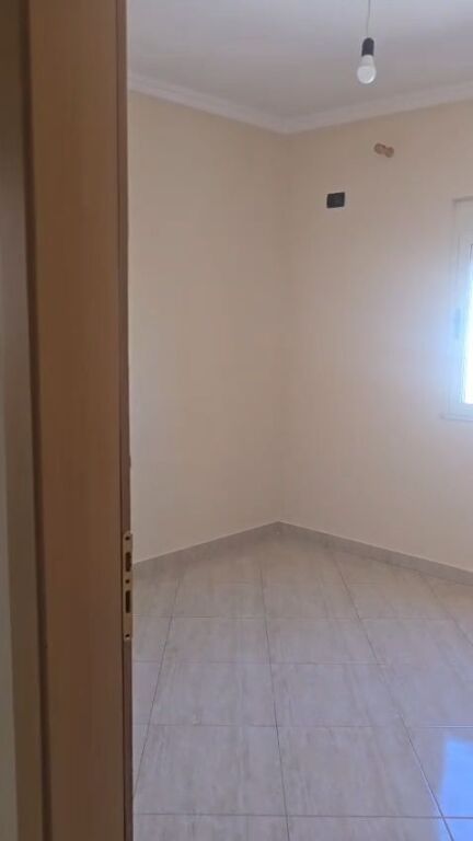Appartamento 2+1 in Affitto vicino al Palazzo con Frecce
