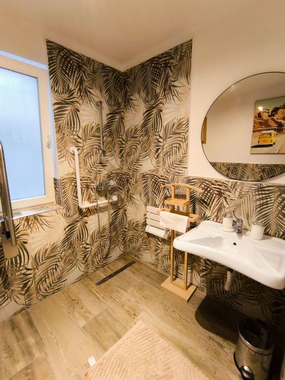 Qera | Garsoniere | Spitali Amerikan 2 | 400 €/muaj